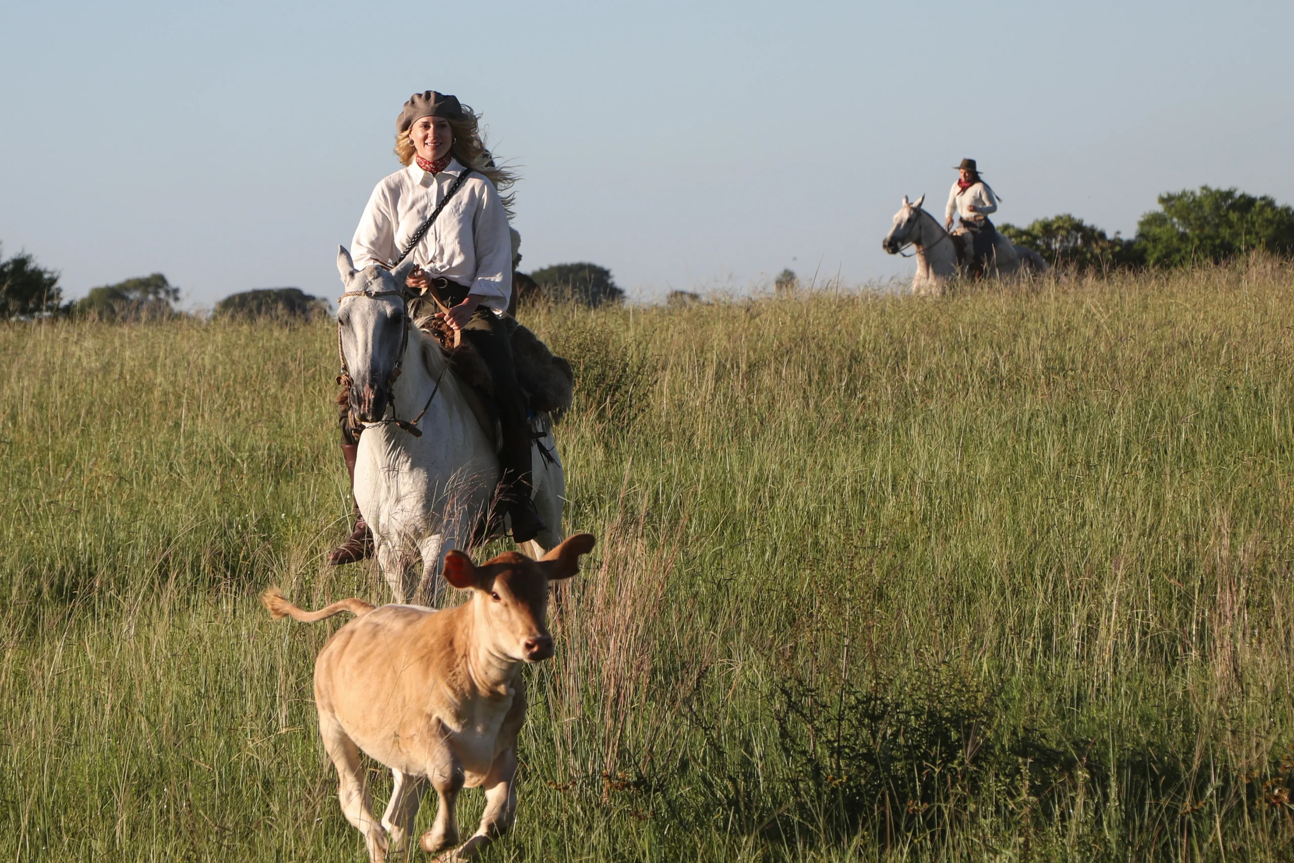 Authentic Gaucho rural activities lasso cattle herding Estancia don Joaquin Corrientes argentina