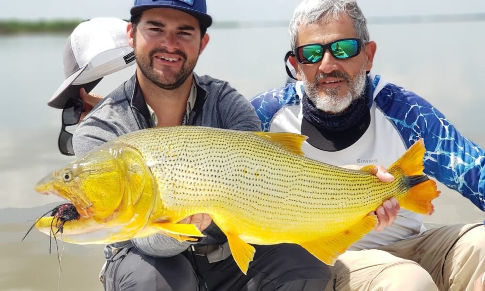 Fly Fishing golden dorado Corriente river Estancia don Joaquin Corrientes argentina